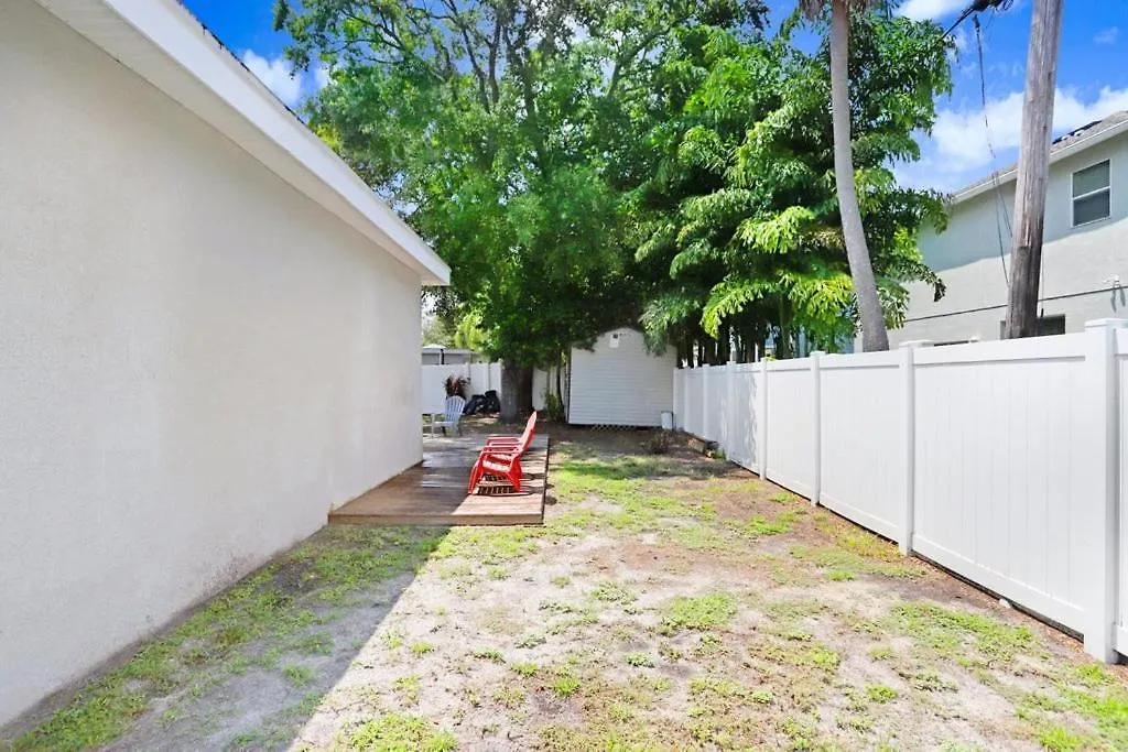 South Tampa Oasis 3 Bedroom 2 Ba 美国